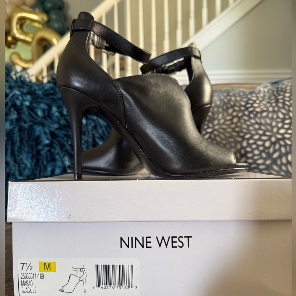 Nine West Black Heels Classic Elegance